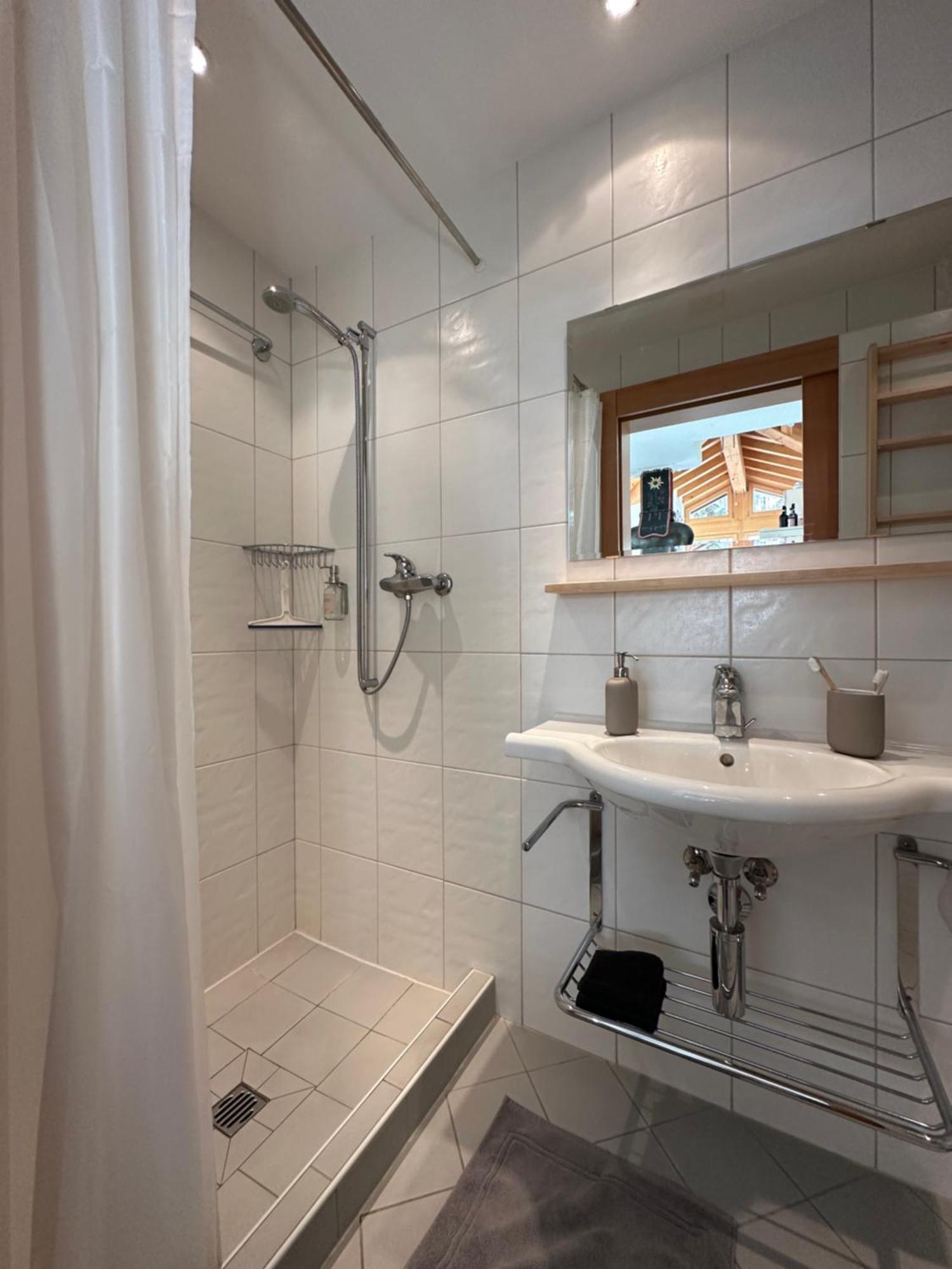 Modern Self-Catering Apartment With Matterhorn Views Zermatt Exteriér fotografie
